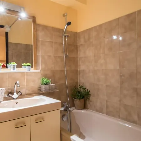 Daire Cosy 4 Pers, Coeur De Saint-lary, Balcon, Navette Gratuite, Proche Telecabine - Fr-1-296-152